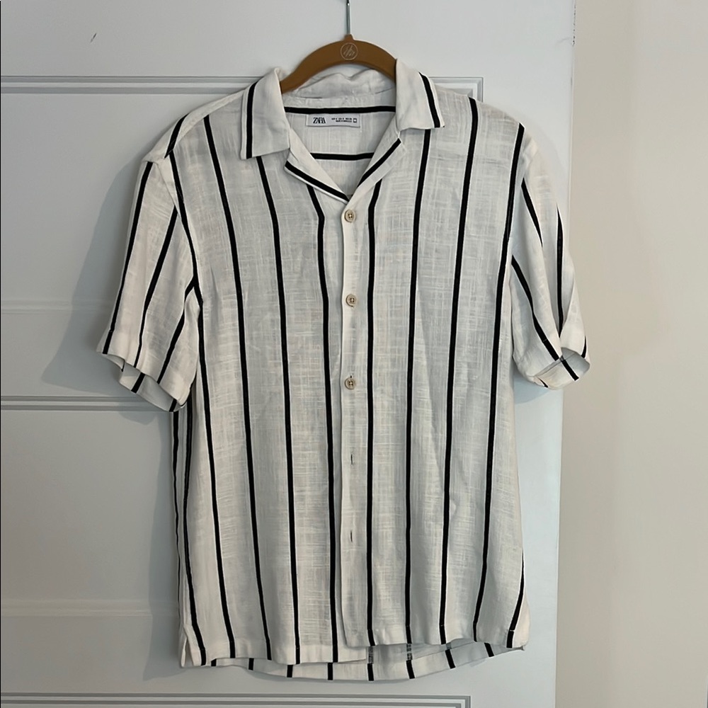 Zara Men's Casual White Shirt with Black Stripes